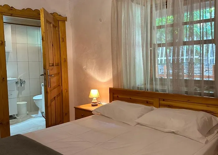 House Tatil Evi Mikros Prinos