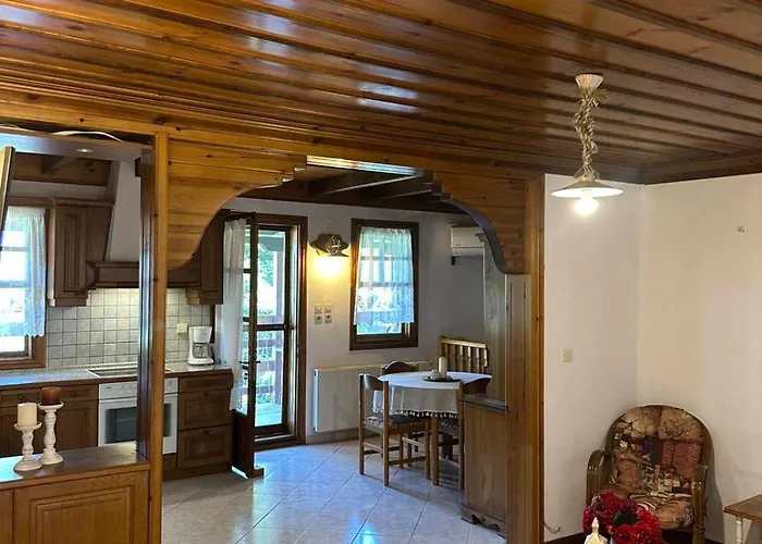 House * Mikros Prinos